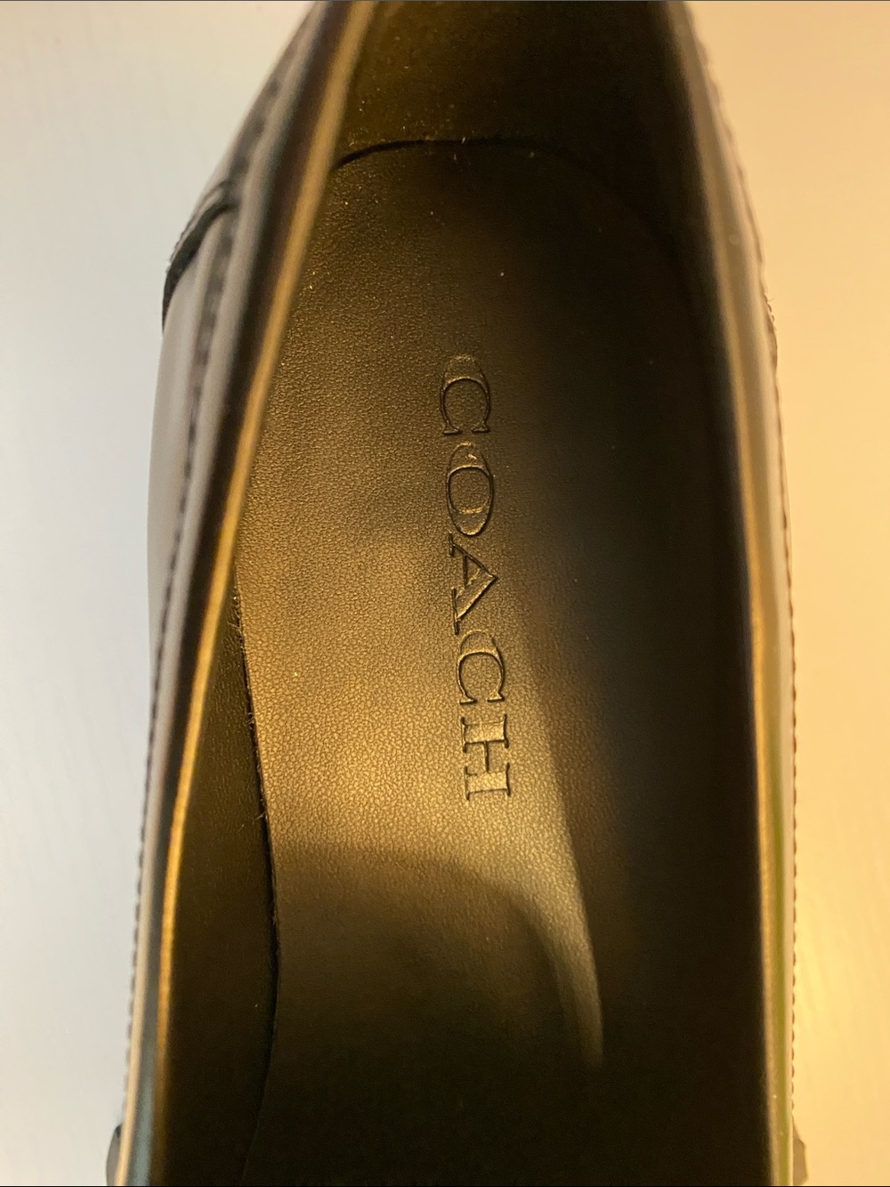 Coach Leah Leather Loafers Black & White Size 9 NWT - Picture 3 of 5